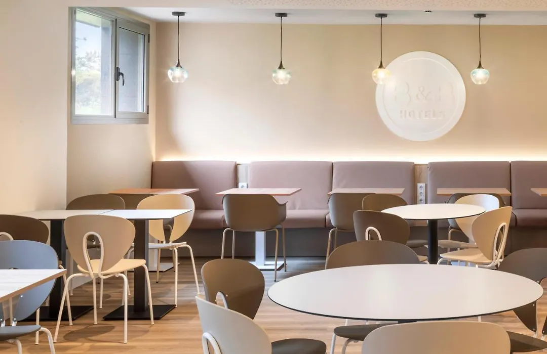 B&B Hotel Barcelona Sant Cugat-1